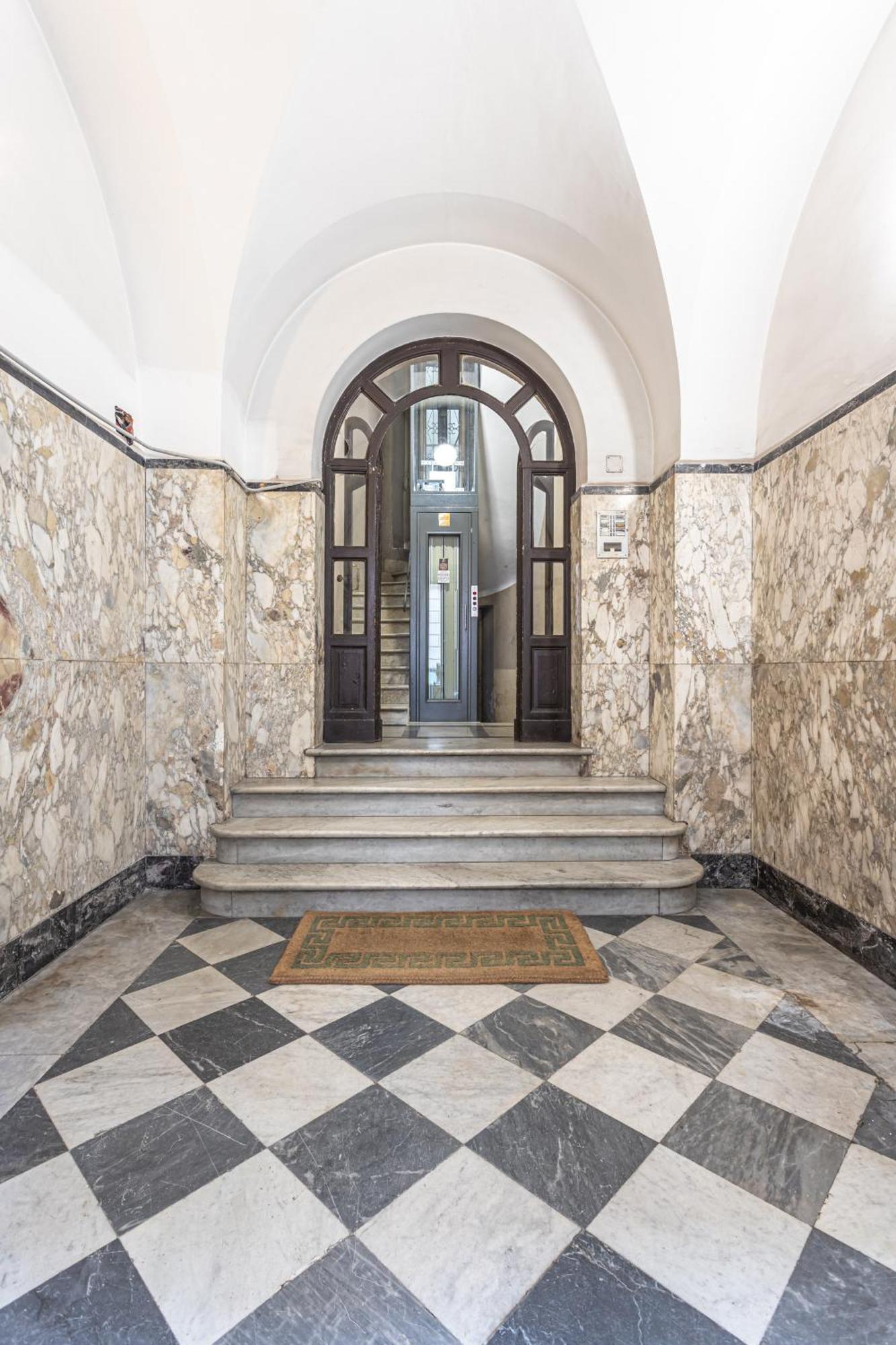 Private Apartment Colosseum Róma Kültér fotó